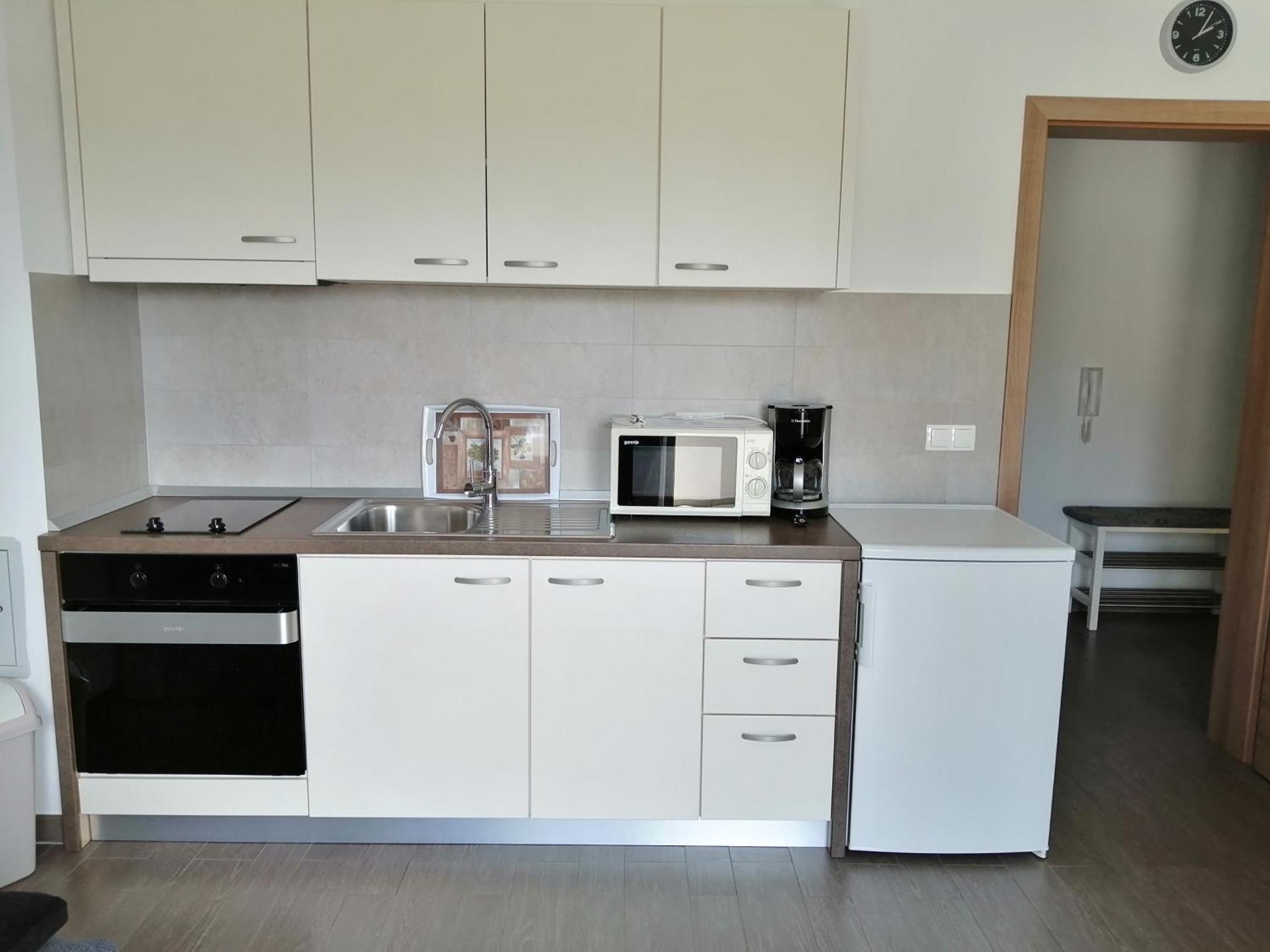 Villa Luce Apartment House Karlobag Exterior photo